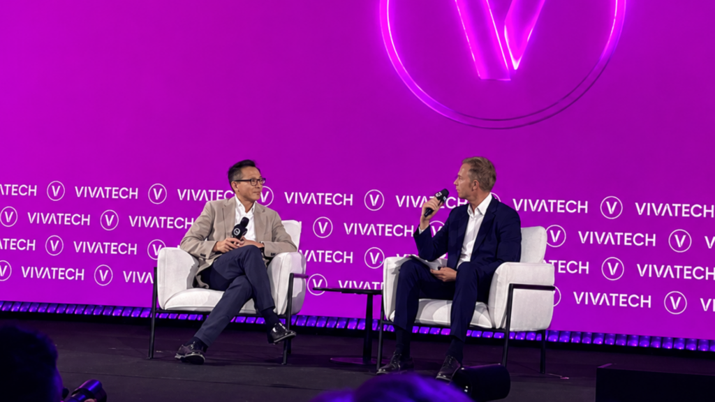 Alibaba Chairman Joe Tsai photo